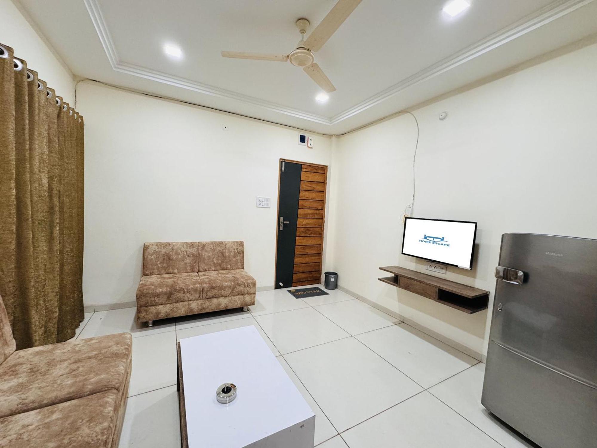 Home Escape 1Bhk Apartment Near Bombay Hospital Indore Ngoại thất bức ảnh