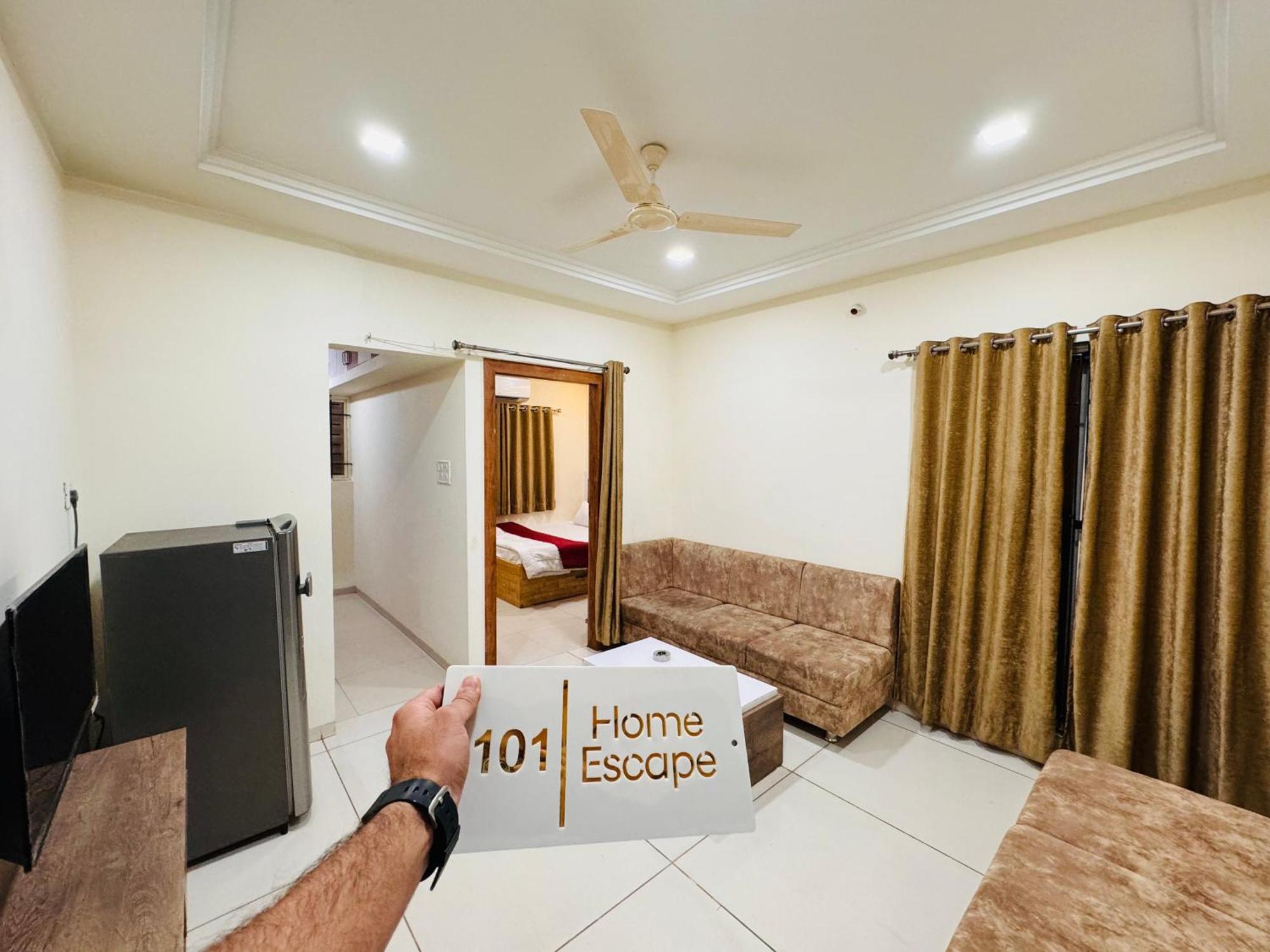 Home Escape 1Bhk Apartment Near Bombay Hospital Indore Ngoại thất bức ảnh
